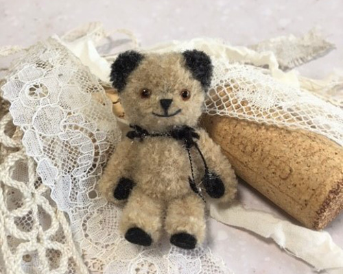 キュートなEfベア ミニチュアモールベア モールアート