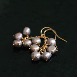 fusa: grey pearl (earring) 灰色珍珠耳環 第8張的照片