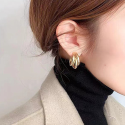 耳環，無穿孔耳環，流行，無痛，金色，三股，圈形耳環，樹脂製成，不易脫落，Miyabi Grace 第6張的照片