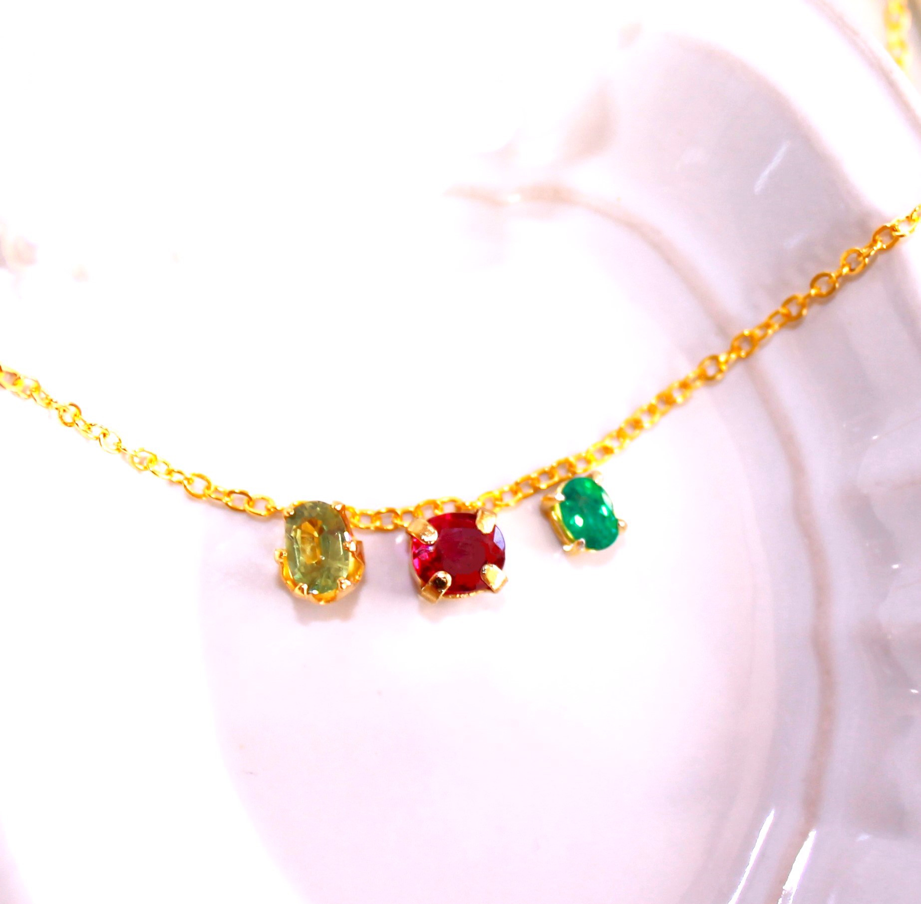 - choi kawa design - Sapphire & Ruby & Emerald Necklace
