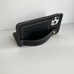 手帳型スマホケース　本革　名入れ可　カード収納　ハンドベルト付き　　iphoneケース　レザー 3枚目の画像