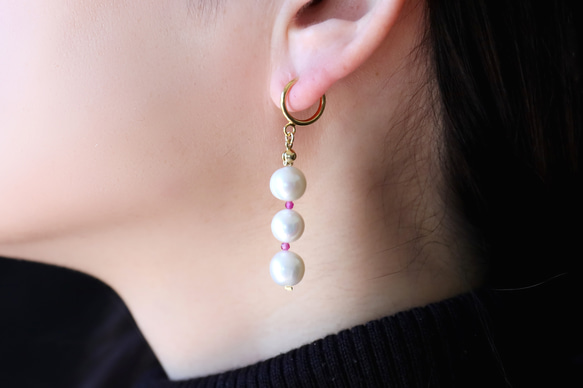 淡水珍珠×合成紅寶石3件套耳環【14kgf】・耳環（#983・#984） 第2張的照片