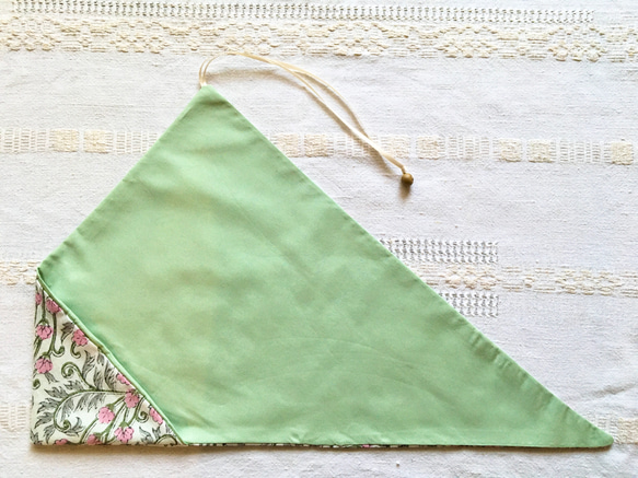 お箸袋　カトラリーケース　ブロックプリント　桃小花×ミントグリーン 木製ビーズ 4枚目の画像