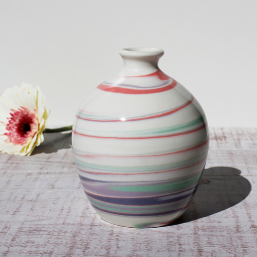 練り込み】マーブルの一輪挿し3 一輪挿し・花瓶・花器 陶工房sai