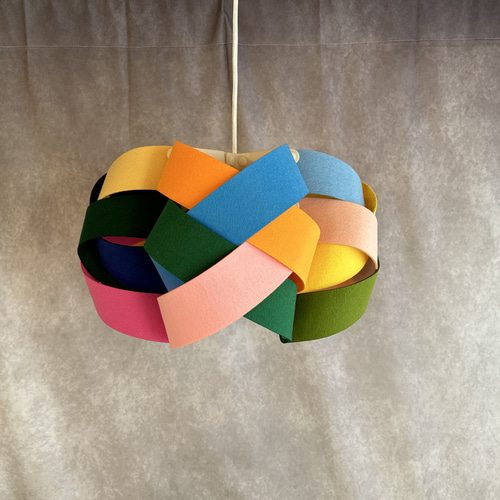 フェルト製ランプシェード ペンダントライト 編み込み カラフル