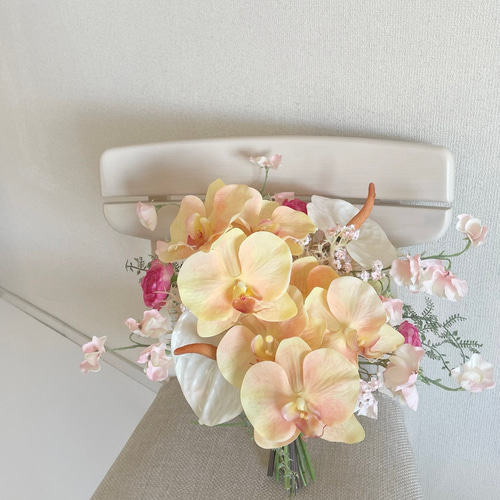 胡蝶蘭 イエロー アンスリウム スイートピー ウェディングブーケ 結婚