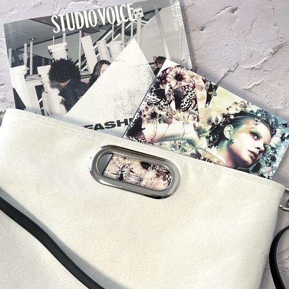 ビッグハートの大容量2wayトート（A4対応）：オフホワイト×ブラック☆Big Heart／フリンジタッセル付き