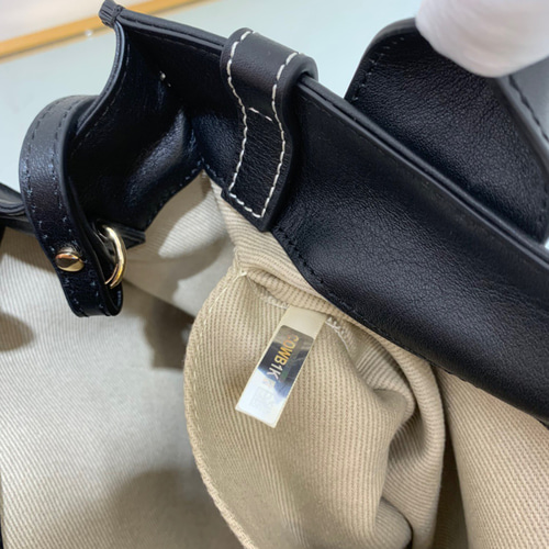 新品【クロエ】“woody”スモールトートバッグ 本革 トートバッグ 田端