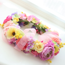 リースみたいな花冠　花かんむり　カラフル　プレゼント　アネモネ　ラナンキュラス　ミモザ　インテリア　結婚式　ブライダル 9枚目の画像