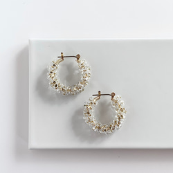 ガラスビーズのフープピアス・イヤリング クリア×ゴールド ピアス