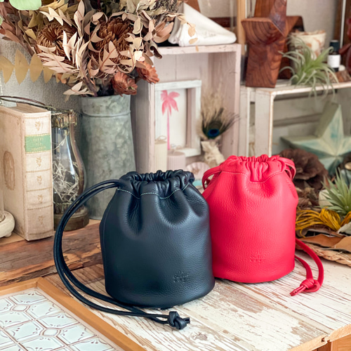 シュリンクレザー/本革】Lino shrink bag 巾着バッグ
