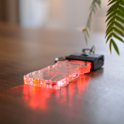 充電式LEDお散歩チャーム 【 body color / 黒 】 4枚目の画像