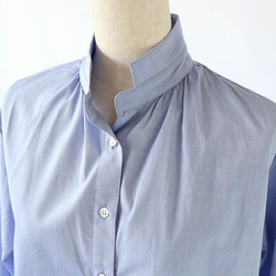 ギザコットンブルー　ミニ衿ギャザー長袖シャツ 3枚目の画像
