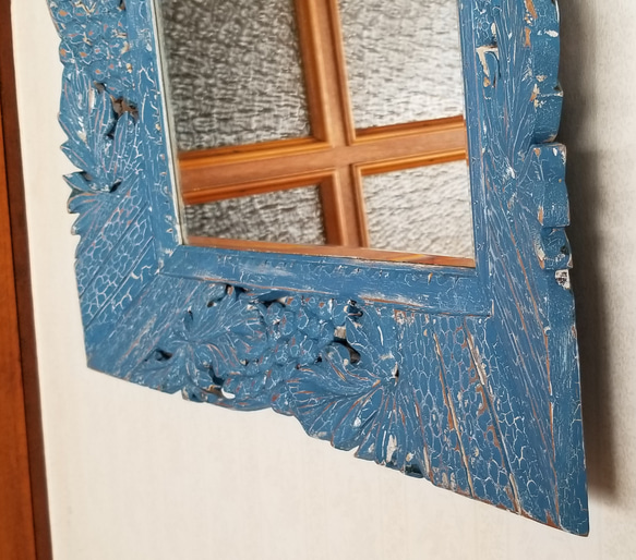 ウォールミラー　手彫り枠クラック塗装アンティーク仕上げ 