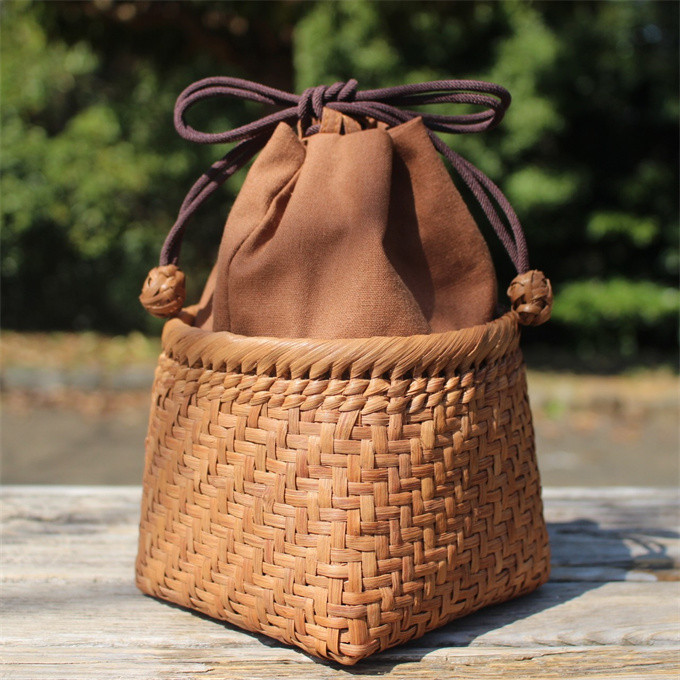 98168 御幸籠 山葡萄 御幸篭 巾籠　野点篭　浴衣　巾着　かごバッグ　伝統工芸品　手提げ　手作り 茶道具 巾着籠