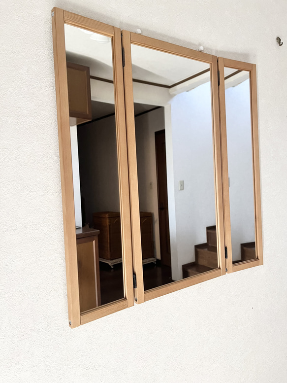 【日本製】三面鏡　ドレッサー　立て掛けミラー　壁掛けミラー 1枚目の画像