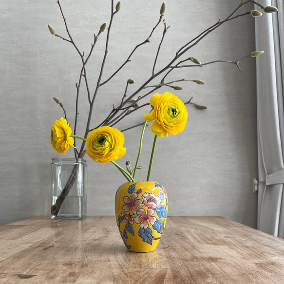 爆売り！ 花瓶 花器 陶器 生花 フラワーベース 見返す 花瓶・フラワースタンド