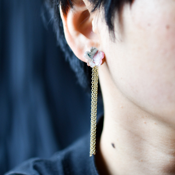 「夢宵桜」耳飾り　金具選択可 2枚目の画像