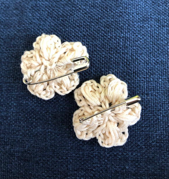 2個セット　桜　ブローチ　コサージュ　　Set of 2 Cherry Blossom Brooch Corsage 2枚目の画像