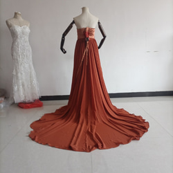 結婚式ドレス テラコッタ色 ビーズ/パール カラードレス華やかなトレーン トレーン オーダーメイド可能 11枚目の画像