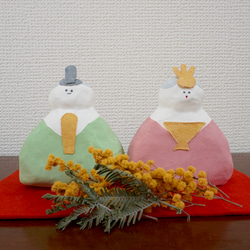 張り子　桜餅カラー雛人形 1枚目の画像