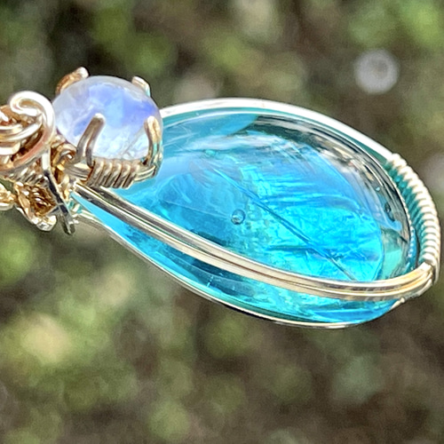 アンダラクリスタル：エンジェルオーラエレクトリックブルー(研磨