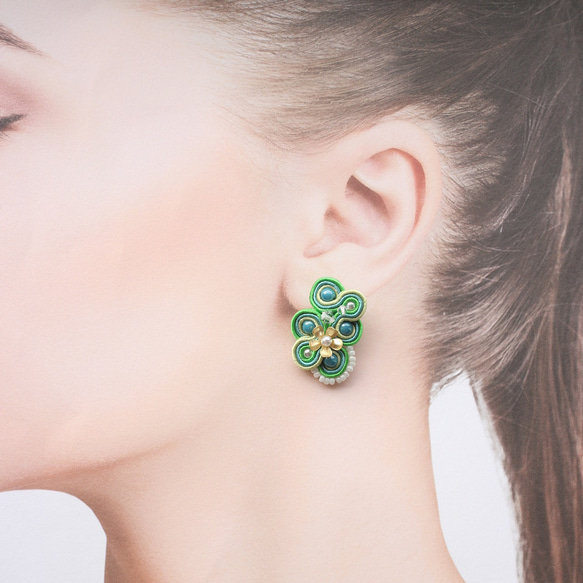 [Sabrina] soutache 耳環或耳環 [綠色 x 綠松石色] 第2張的照片