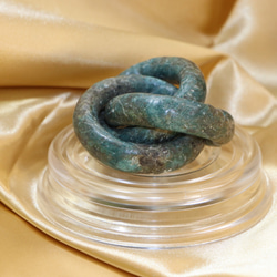 ☆天然石のTrinity-Ring（日向石の立体オブジェ）　Dear Friend®-相模Blue 6枚目の画像
