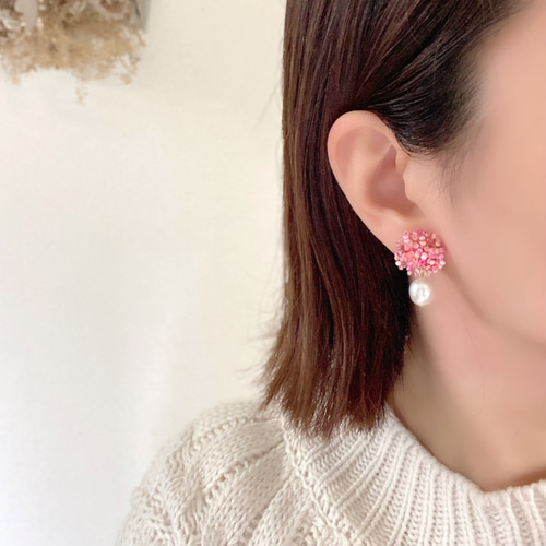 Candy ピンク ビーズフラワーピアス/イヤリング 桜色 ピアス（スタッド