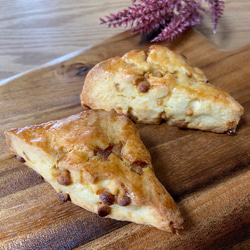 バターと生クリームたっぷりスコーン　チョコチップとプレーン3種類8個セット 4枚目の画像