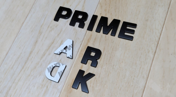 【1台分限定】ハイエース　DARK PRIME　エンブレム　特別仕様車エンブレム 2枚目の画像