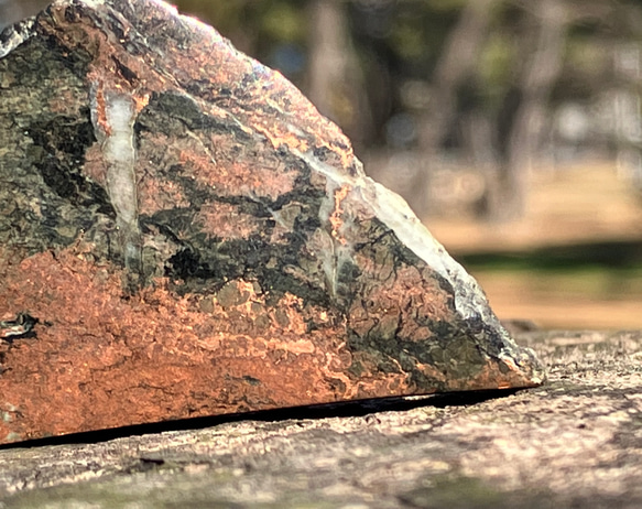 【貴重】国産ネイティブコッパー　奈良県産自然銅　フリーフォーム磨き石　自研磨品　38g 15枚目の画像