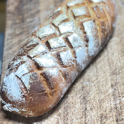 有機スペルト小麦(古代小麦）１００％の贅沢な大きなパン(約10枚スライスしてます） 6枚目の画像
