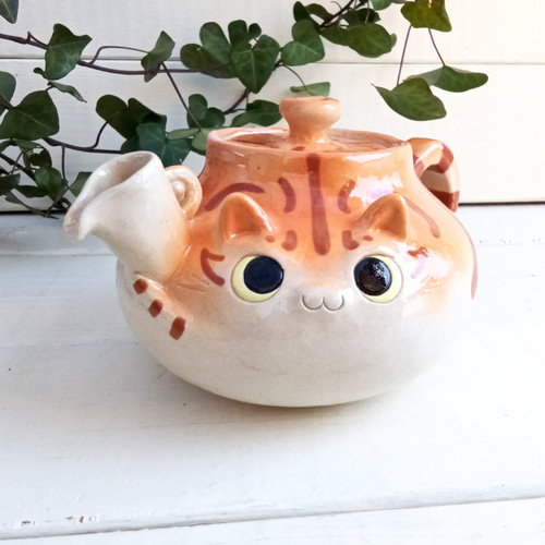 茶トラ猫ティーポット450ml 動物の陶器 受注制作 ポット・急須