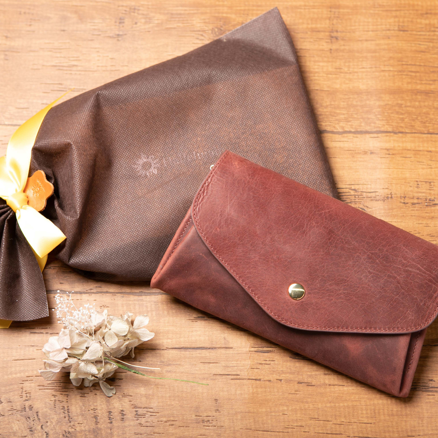 【Creema限定10%OFFセール】お財布ポシェット スマホ収納可 本革 メンズ レディース おすすめ HAW013 8,879円