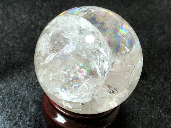 ヒマラヤ産水晶丸玉　48ミリ　165g 2枚目の画像