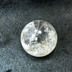 ヒマラヤ産水晶丸玉　48ミリ　165g 15枚目の画像