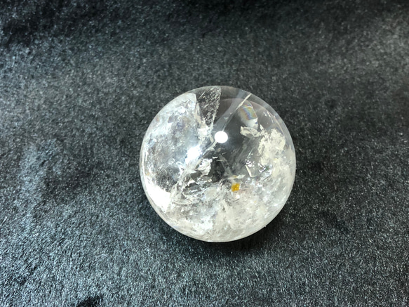ヒマラヤ産水晶丸玉　48ミリ　165g 15枚目の画像