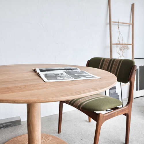 無垢 ダイニングテーブル 丸足 140x80x70