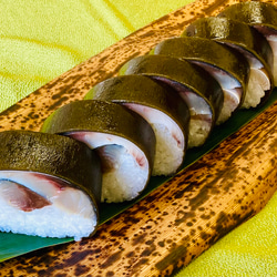 脂ののった鯖・酢飯・龍皮昆布の美味三位一体！　極上鯖棒すし（小） 2枚目の画像