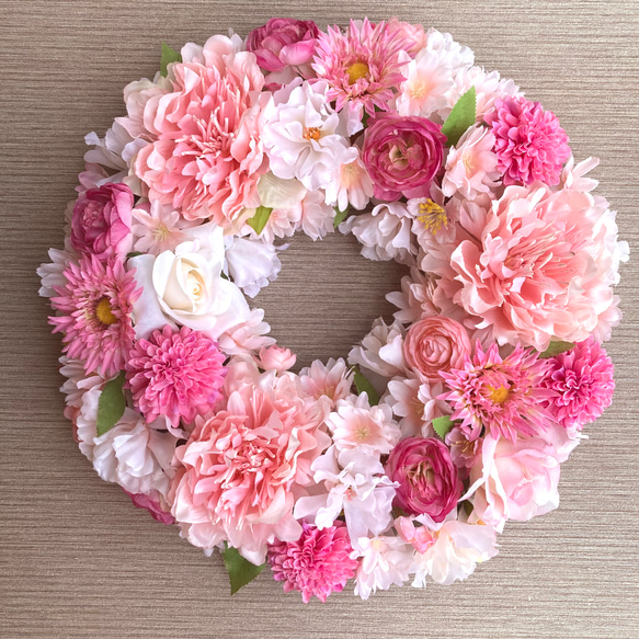一点物【春リース】お花たっぷりの満開桜とラナンキュラスのリース　３６cm 2枚目の画像