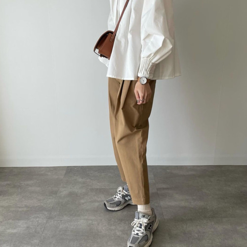 H BEUTY&YOUTH ベージュ チノパン BEAUTY＆YOUTH UNITED ARROWS チノパン コットンギャバ タック
