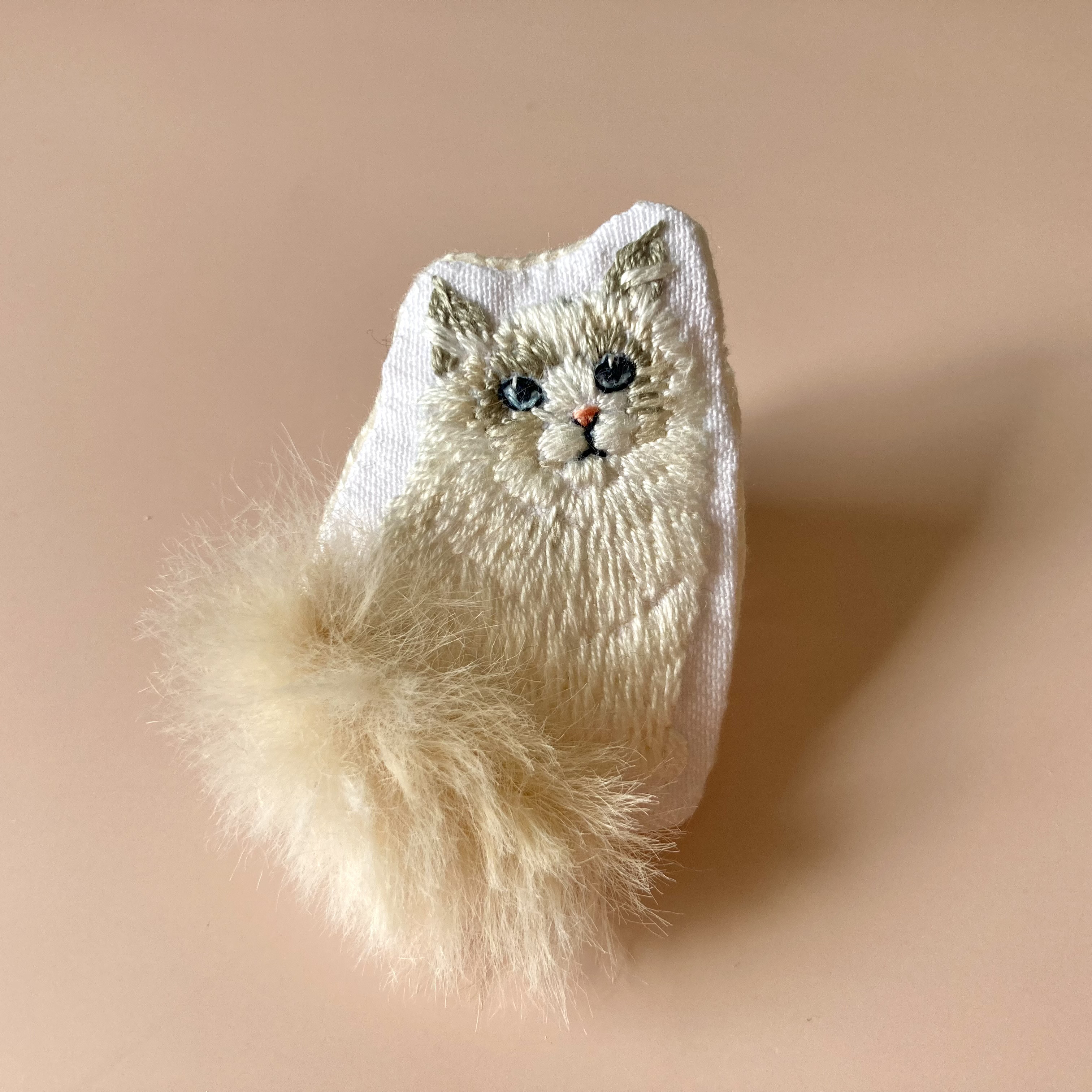 森本 繭香 Mayuka Morimoto - The cat printembroidered only