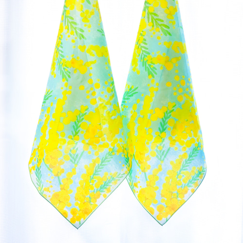 ミモザの大判ハンカチ ハンカチ・手ぬぐい たまにはどこかへ 通販  