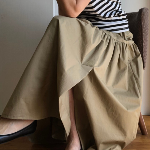 スリット入り大人な2段ティアードスカート チノベージュ ロング