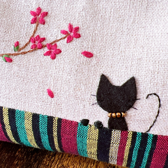 ＊会津木綿＊猫と桜　がま口カード・小物入れ 財布（カラフル縞） 4枚目の画像