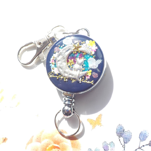 再販】レジンアクセサリー レジンキーホルダー お月見猫 リール