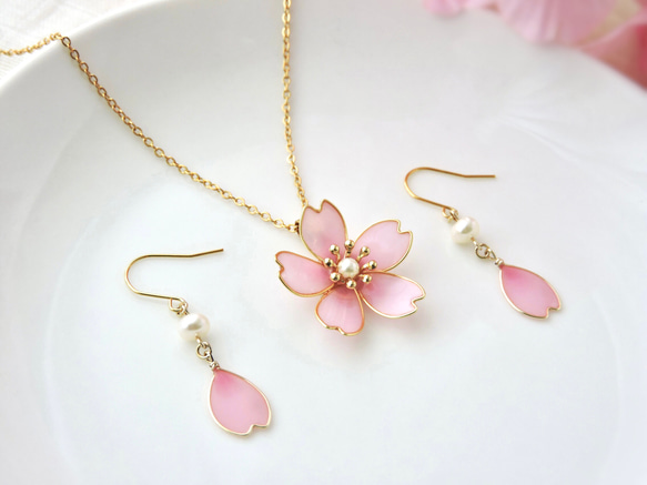 Shashi ピアス 花 フラワー ドロップ 桜 凛 RIN キャッチ ボディピアス 16G 18G 和風 富士山 桜 さくら