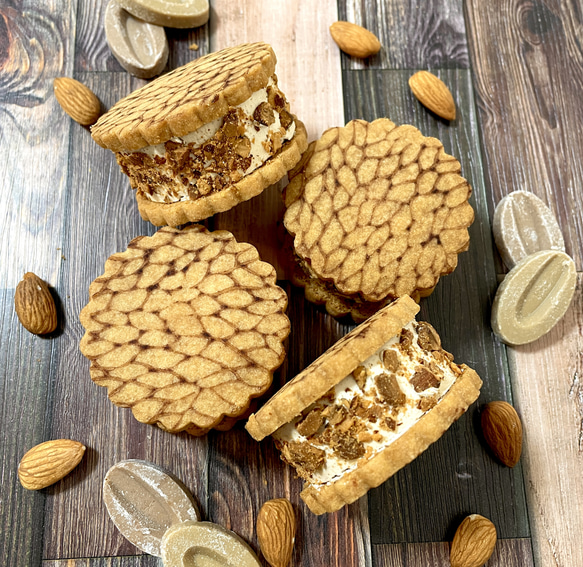 生キャラメル＆ナッツのバターサンドと生チョコバターサンド 生キャラメル＆ナッツのバターサンド 焼き菓子 竜賀秀輝 通販