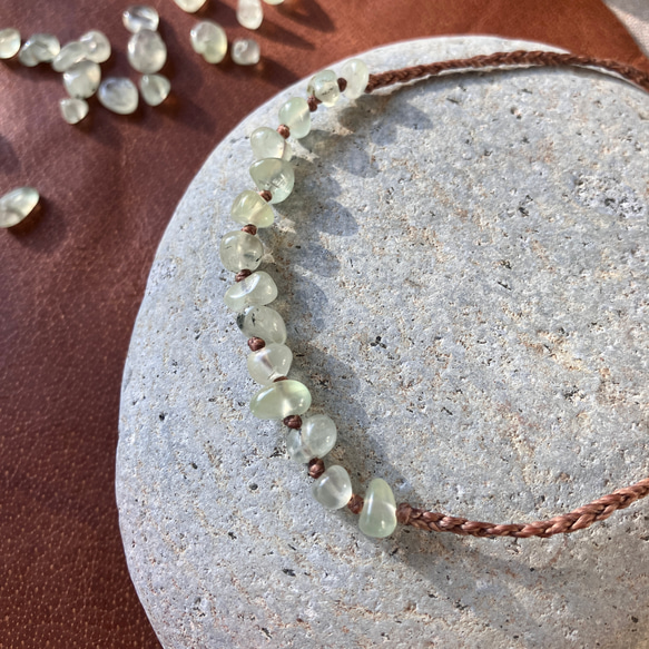 Stone Bracelet – Prehnite プレナイト – 2枚目の画像